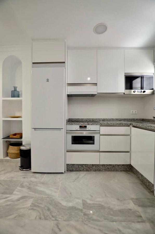 شقة بينالماذينا  في Playa 100M, Terraza Privada, Piscina, Wifi, Impecable المظهر الخارجي الصورة